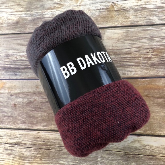 BB Dakota Accessories - BB Dakota Reversible Poncho